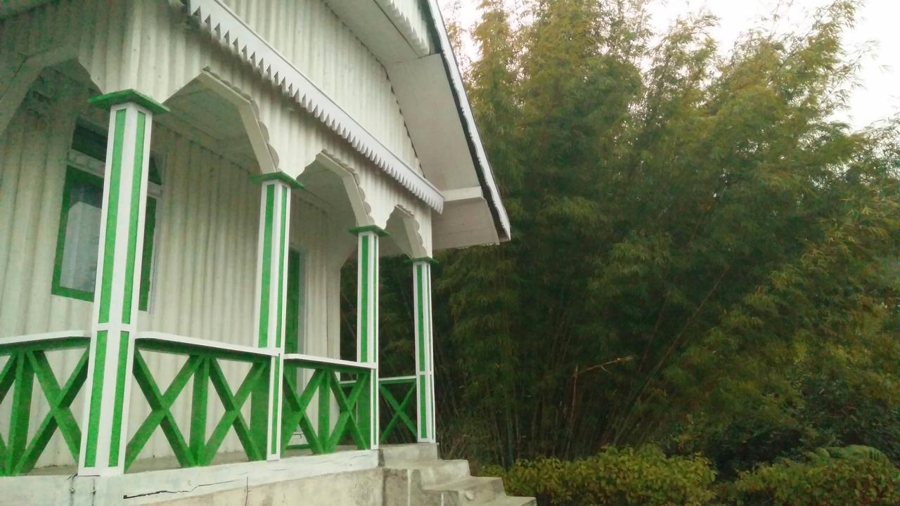 Neora Valley Retreat Hotel Rishop Kültér fotó